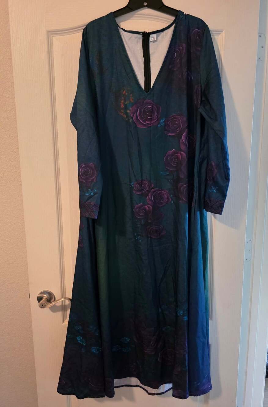 NWOT Floral Print Long Sleeve Maxi Dress Size 3XL Blue Purple Roses
